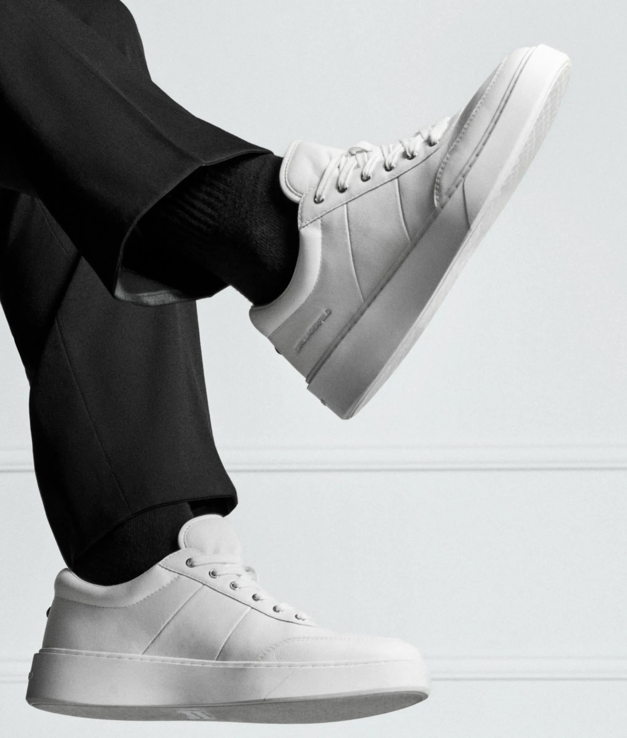 Flint II Sneakers