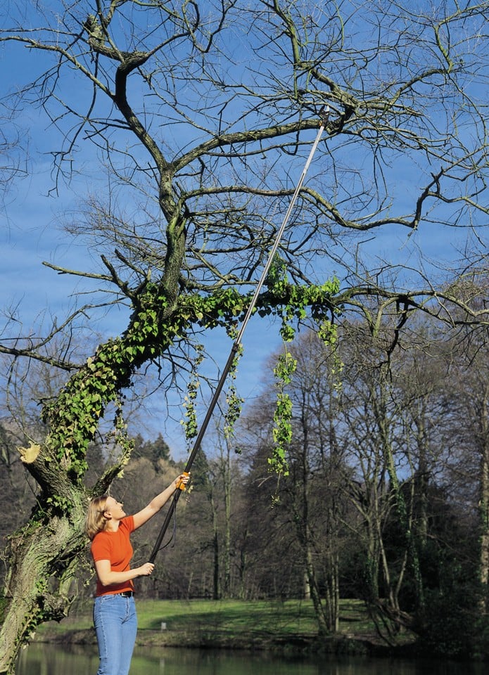Fiskars - Universalsaks m/teleskopskaft UPX86