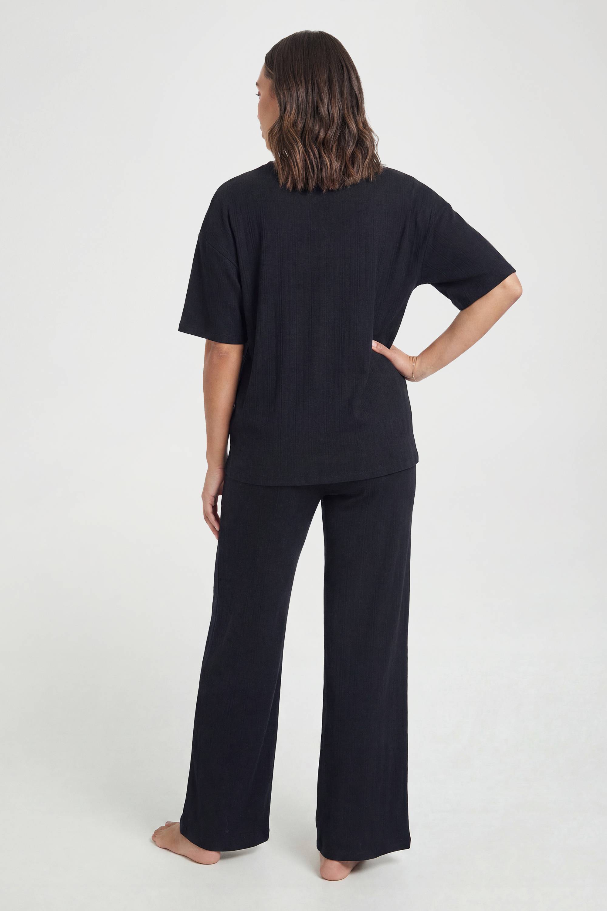 boohoo Ensemble coordonné de t-shirt de maternité et pantalon à jambes larges