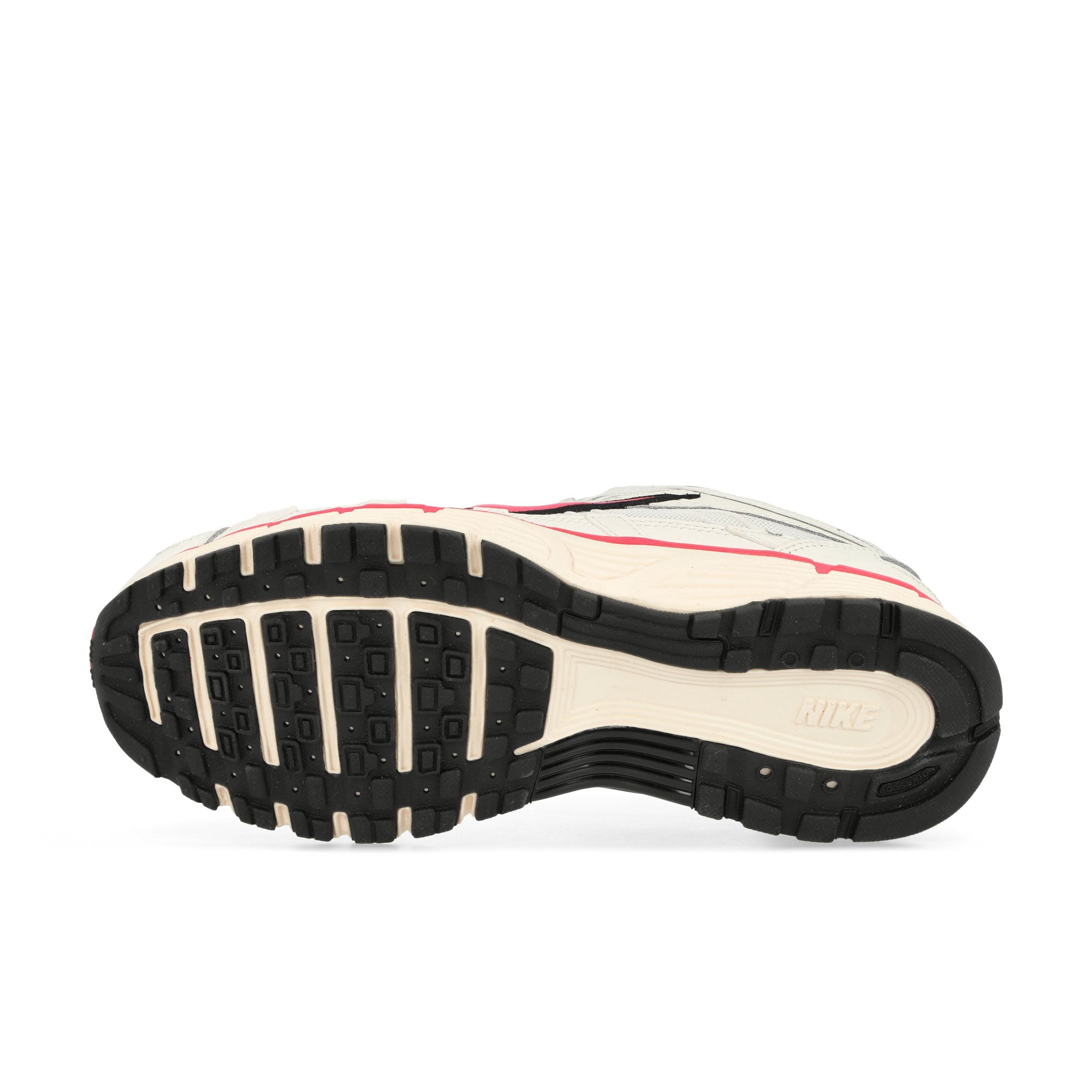 Nike<br>W P-6000
