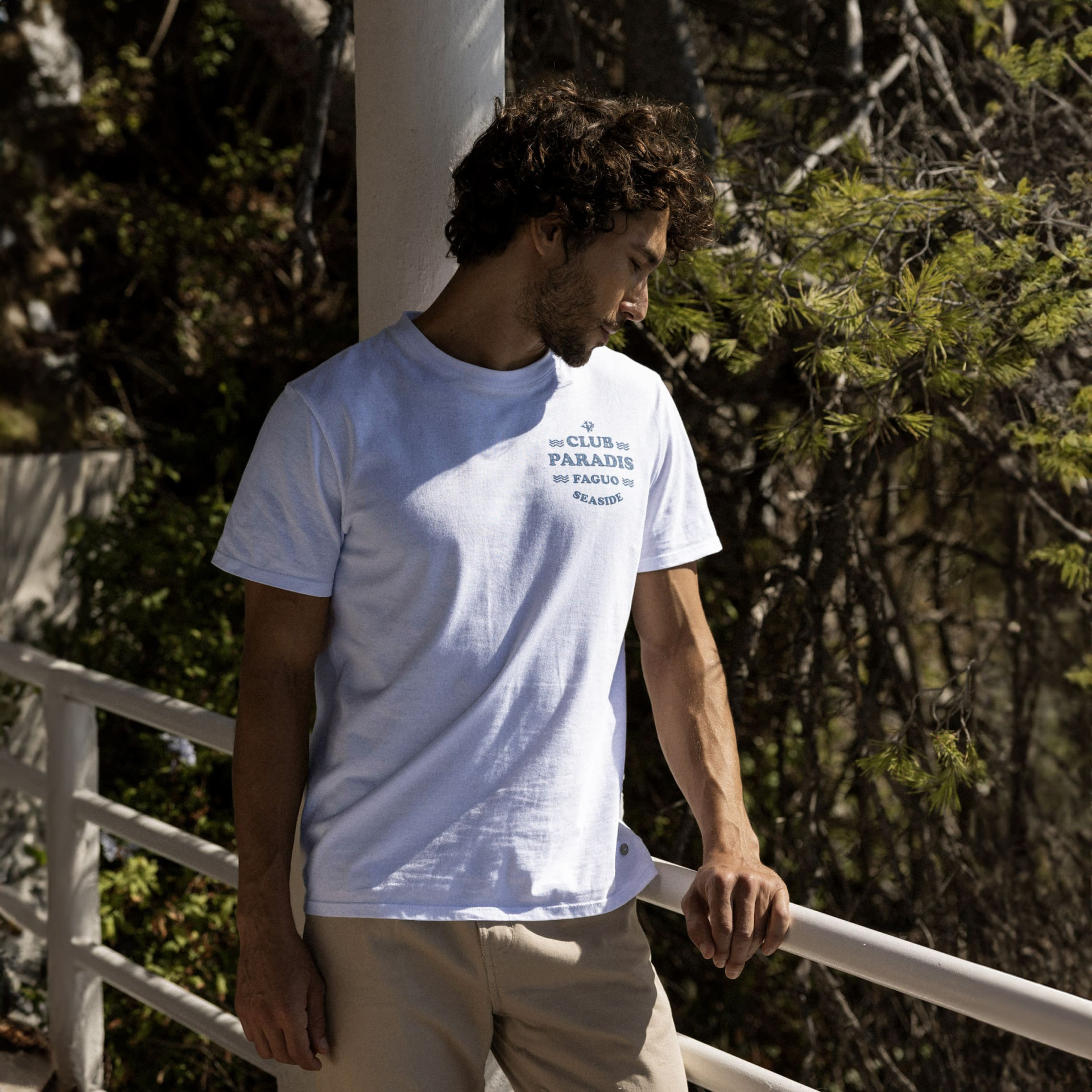 T-shirt blanc club paradis coton et coton recyclé - modèle arcy