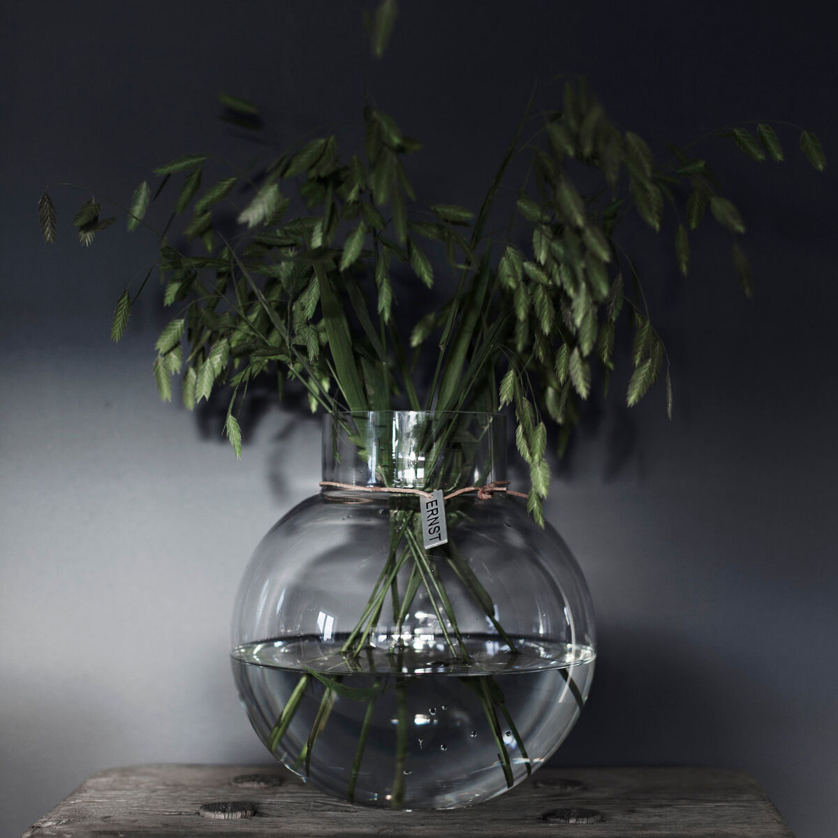 Glassvase Rund med Lærbånd 10 cm