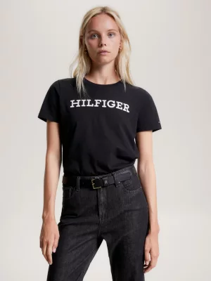 Camiseta Hilfiger Monotype com bordado