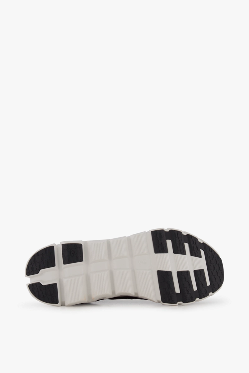 ON Cloudflow 4 Herren Laufschuh