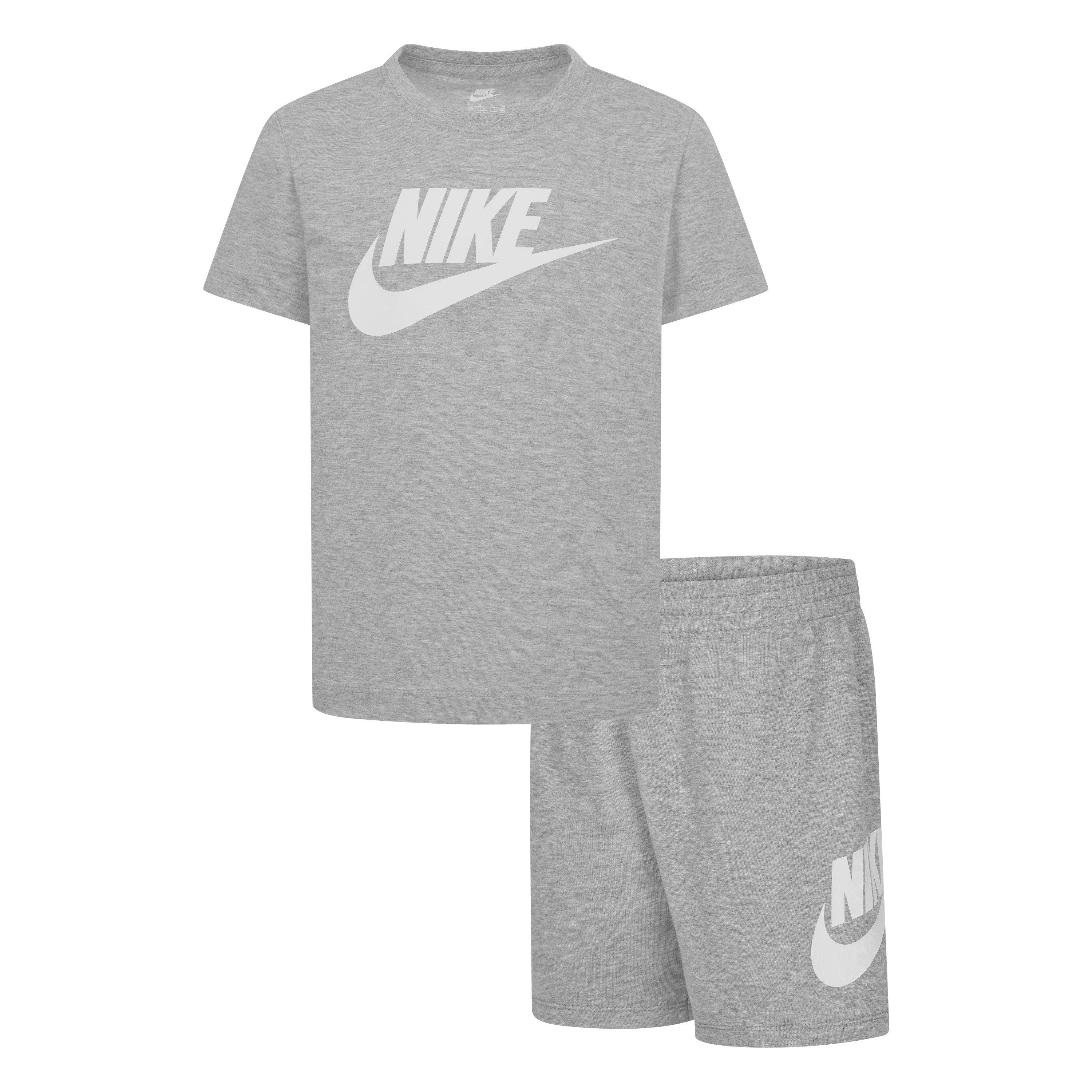 Nike Tee Short Set In53
