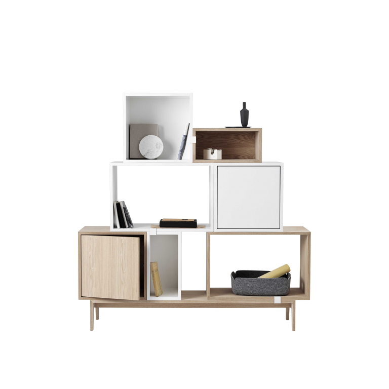 Muuto Stacked 2.0 kast medium met deur eiken
