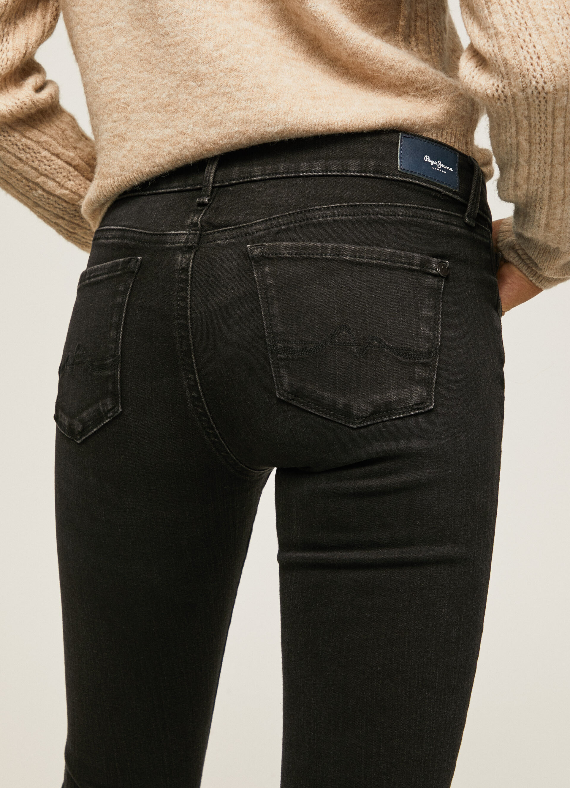 Calça jeans skinny de cintura média SOHO FIT - jeans