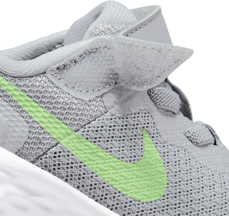 Nike Revolution 6 sneakers Grå