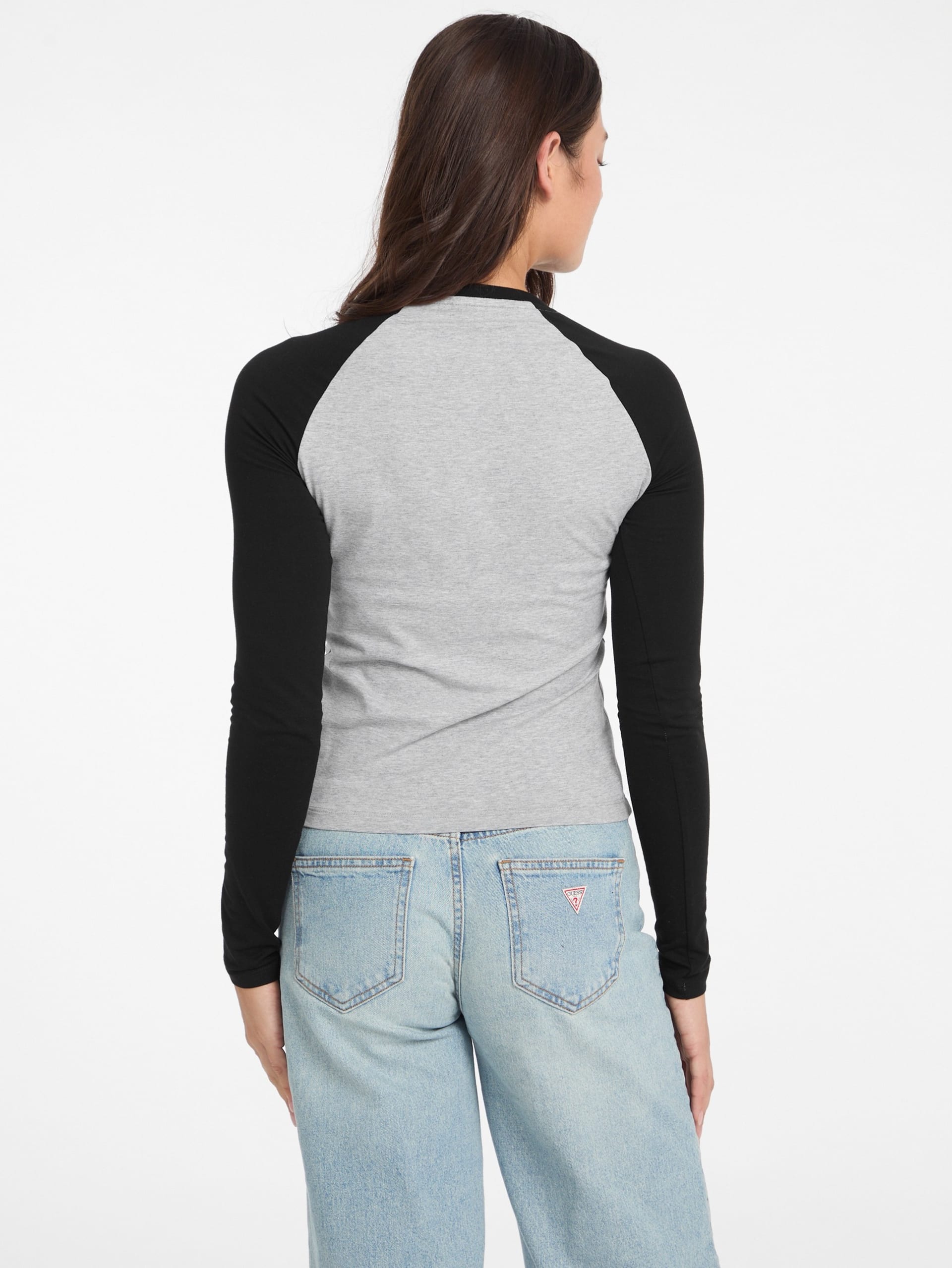 Camiseta raglan de gola redonda