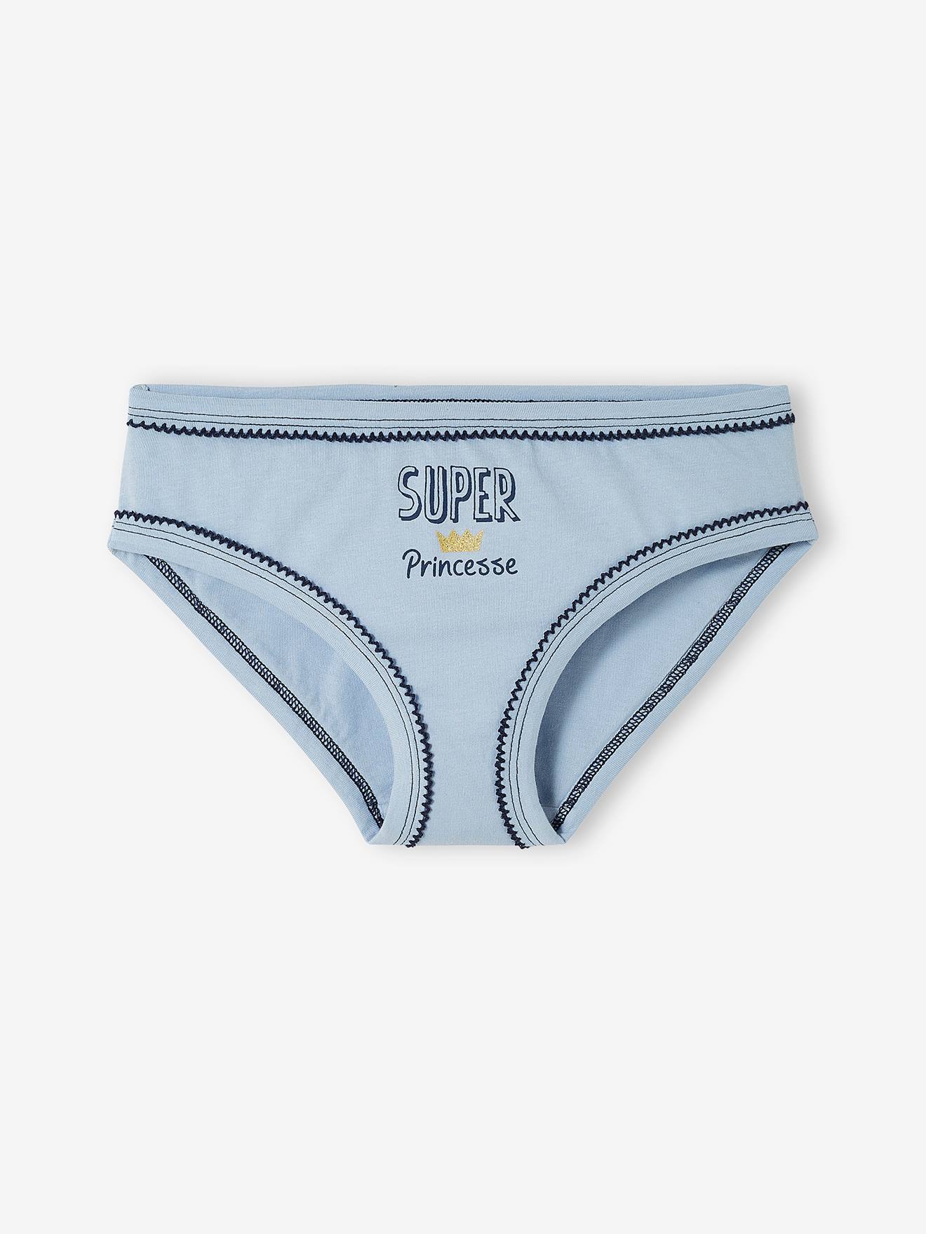 Pacote com 7 calcinhas lisas brancas para meninas com estampas.