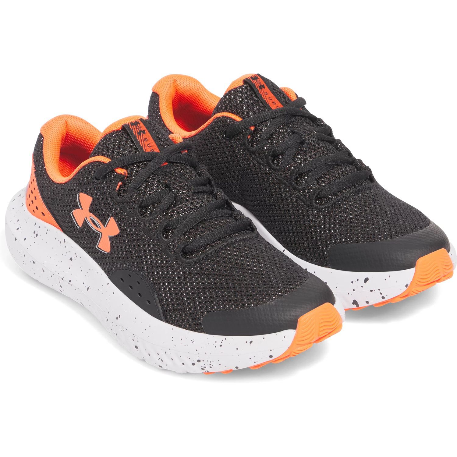 Under ArmourGrade School UA Surge 4