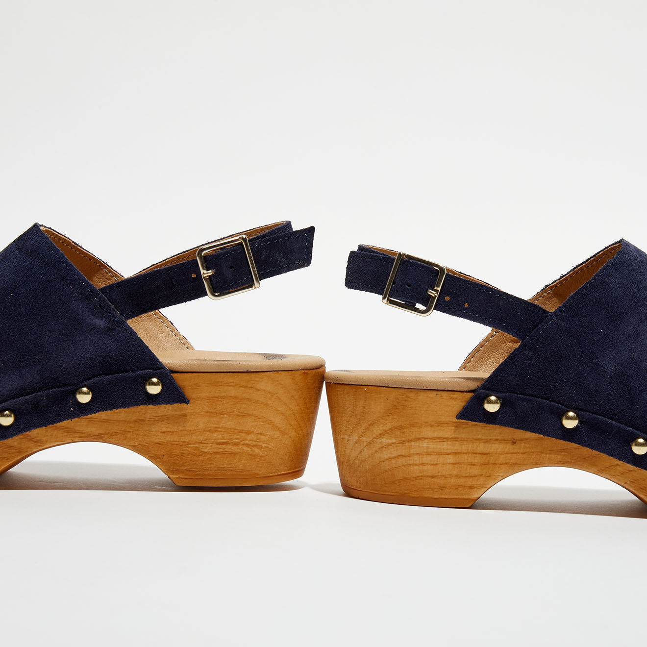 Apologie Studio Sabots en Velours de Cuir Nicole marine - Talon 5 cm