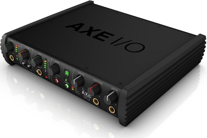 IK Multimedia - AXE I/O - Audio-interface - Zwart