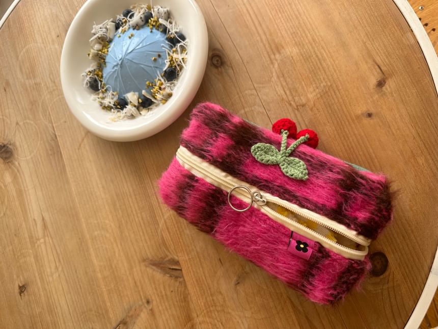 TangTangBags - Make-uptasje met kersenaccent