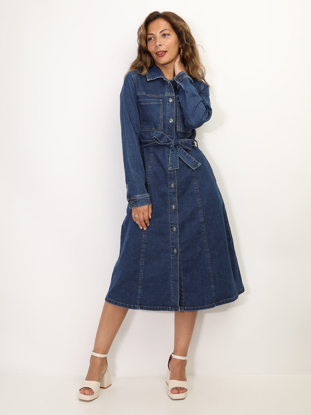 Robe en denim évasée à nouer- Bleu foncé