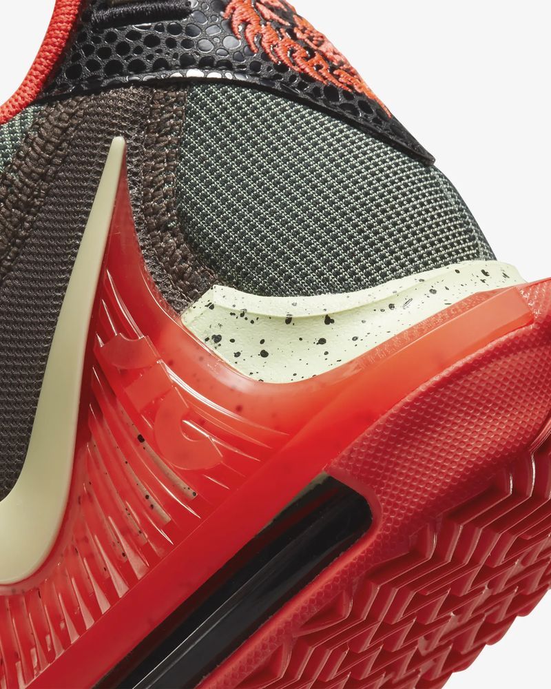 Chaussures de basket Nike Witness 7 Noir & Rouge Crimson pour homme