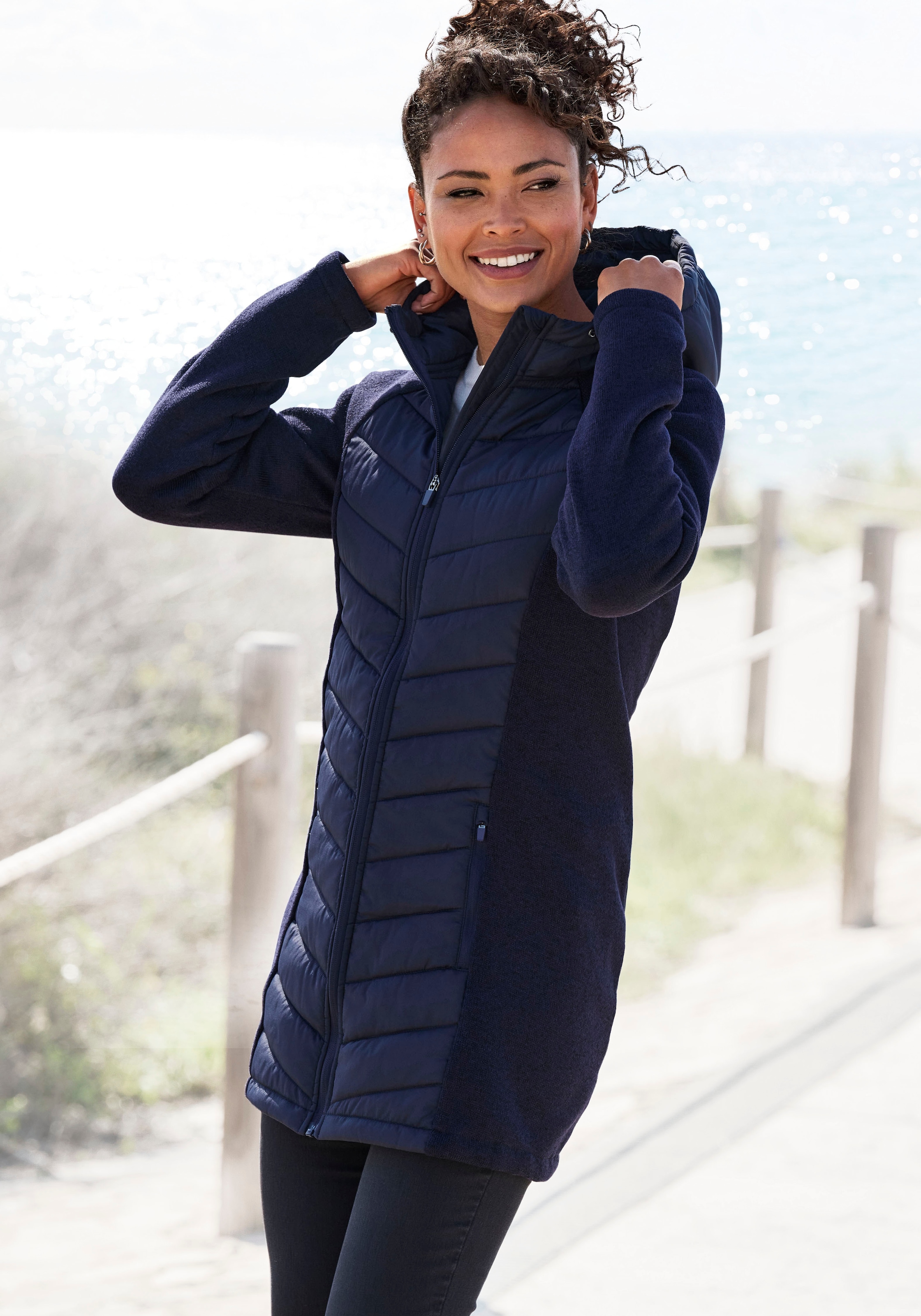 Vivance Steppjacke mitKapuze mit Strickfleece-Ärmeln