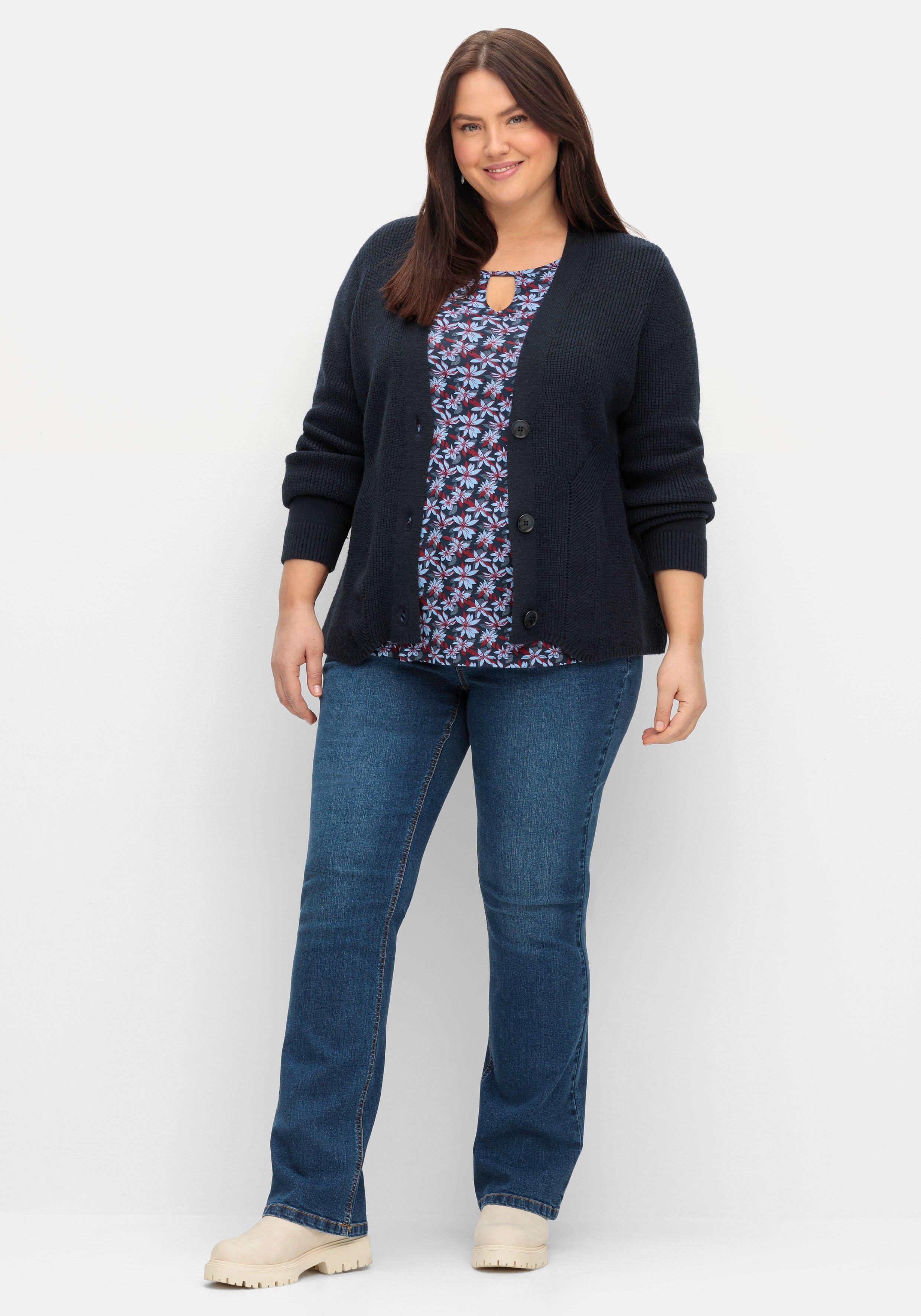 Strickjacke im Strickmuster-Mix
