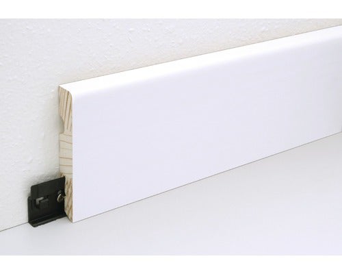 Plint wit RAL9016 foliegecoat gelakt SU084L 15x80x2500 mm