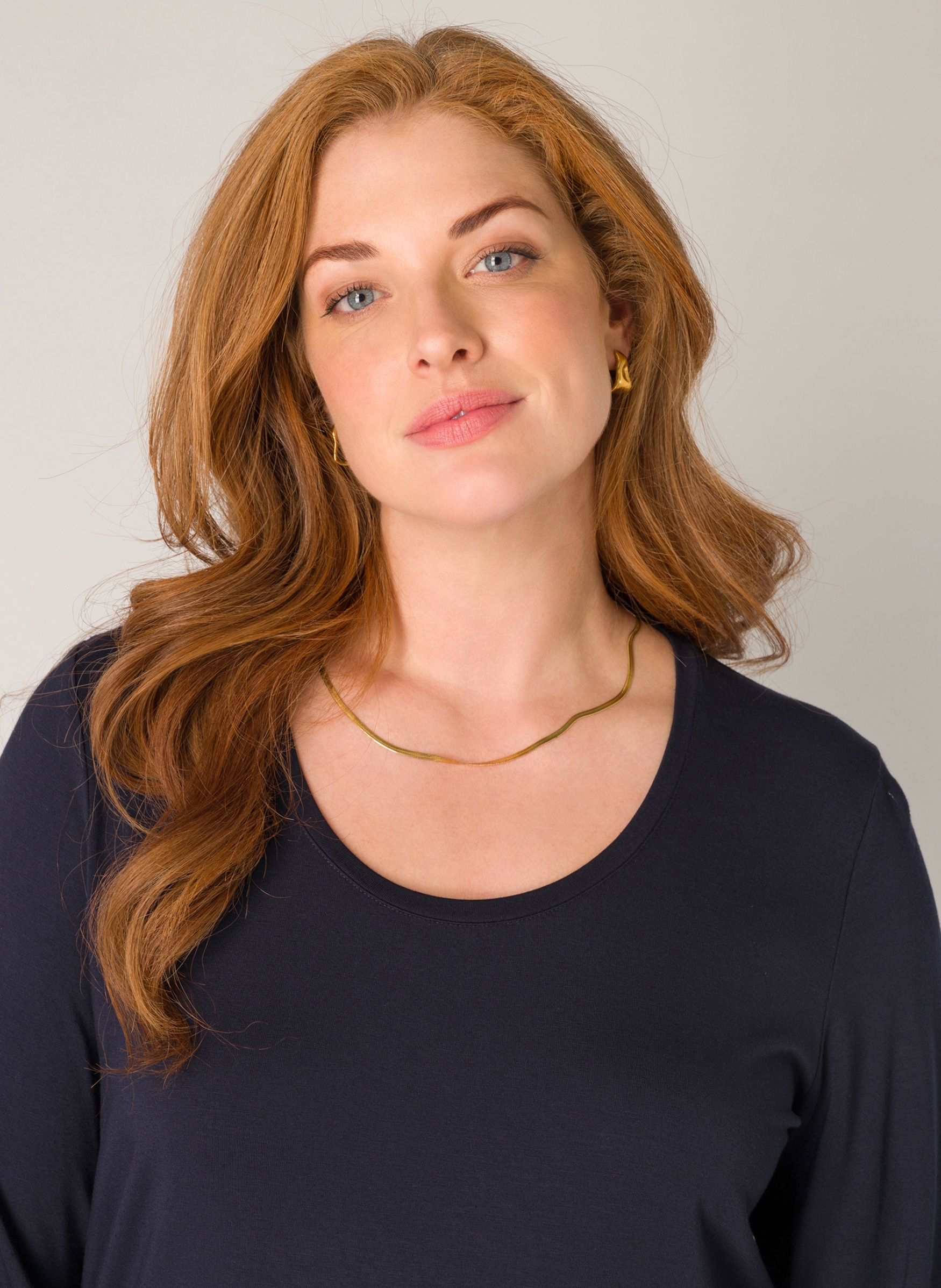 Base Level Curvy Langarmshirt , mit Rundhalsausschnitt