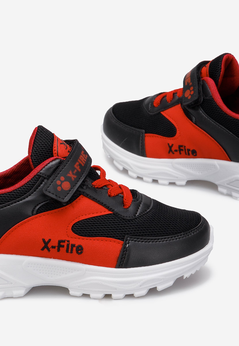 Baskets pour filles noirs Menas B V3