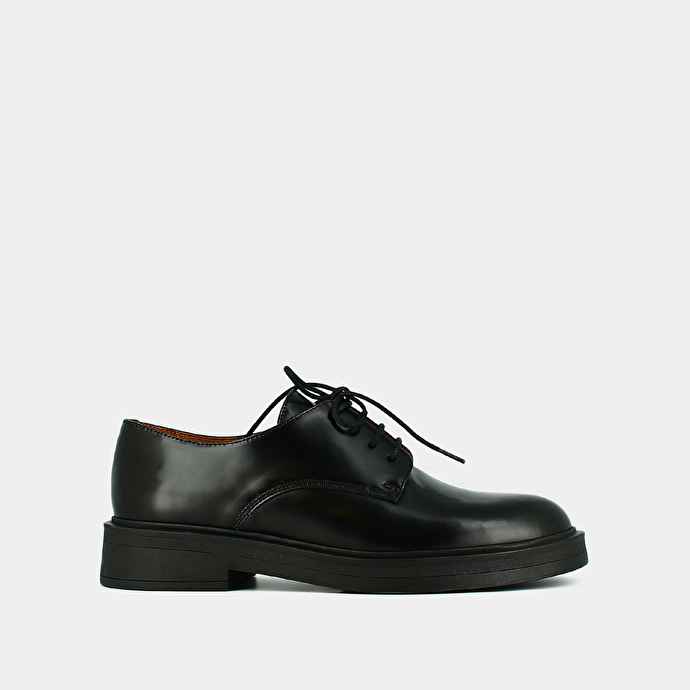 Derbies à lacets  en cuir glacé noir