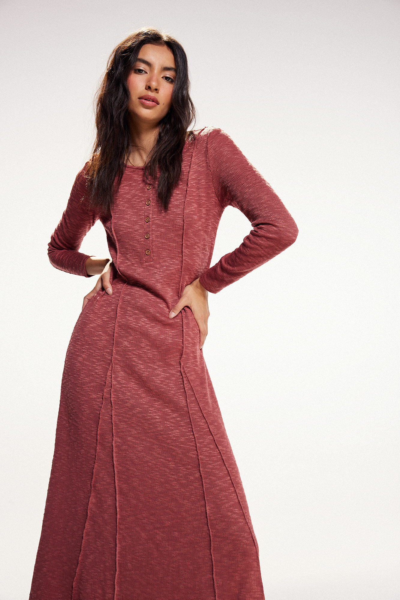 Vestido longo de tricô. - Laranja