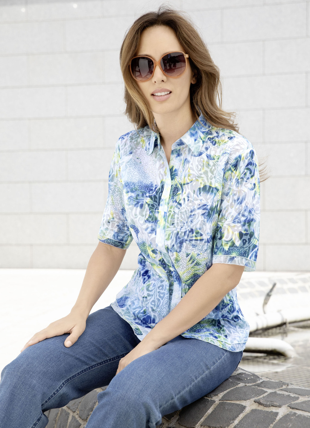 Zart transparente Bluse
