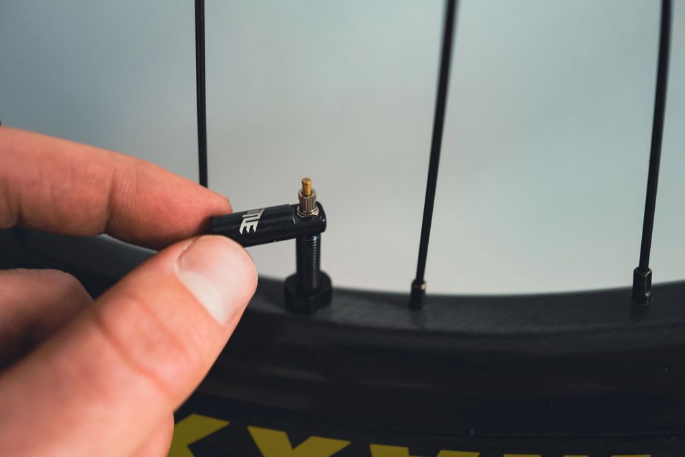 Title  Tubeless Ventil-Set kaufen | Bike-Discount