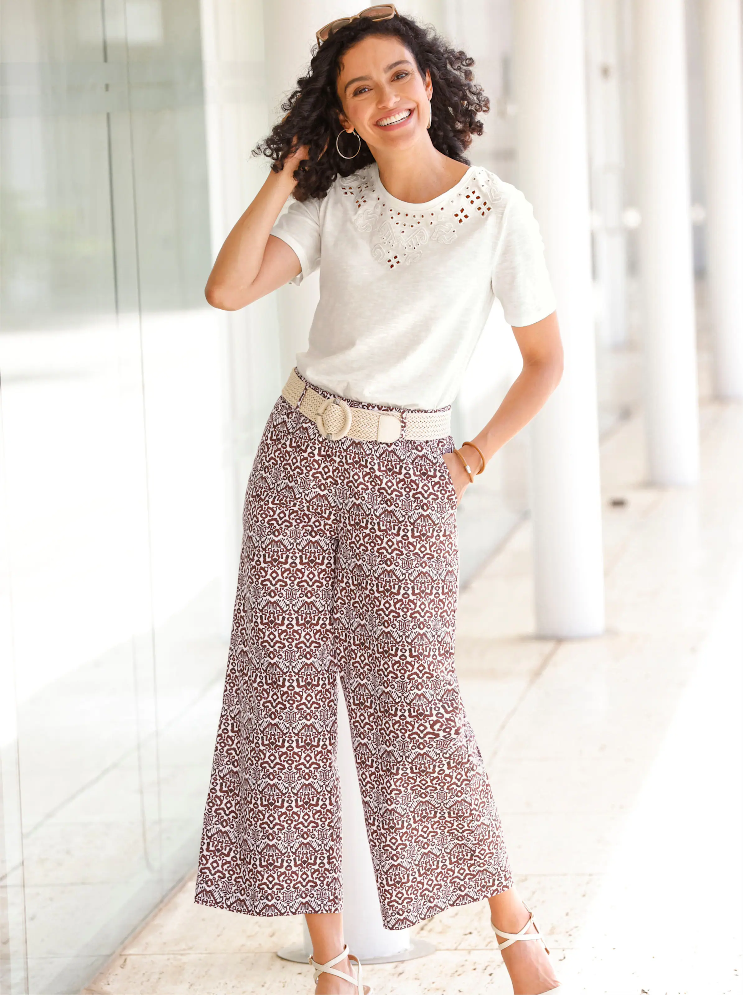 Culotte in rotbraun-ecru-bedruckt