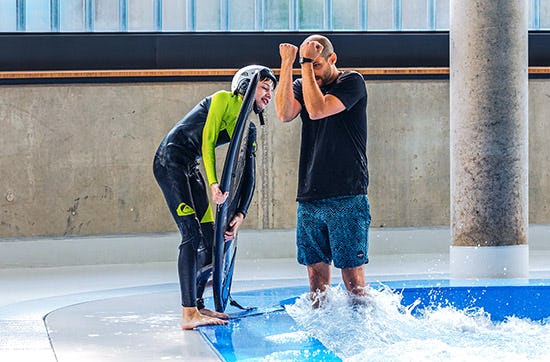 Indoor Surfkurs für Kinder - Arena München