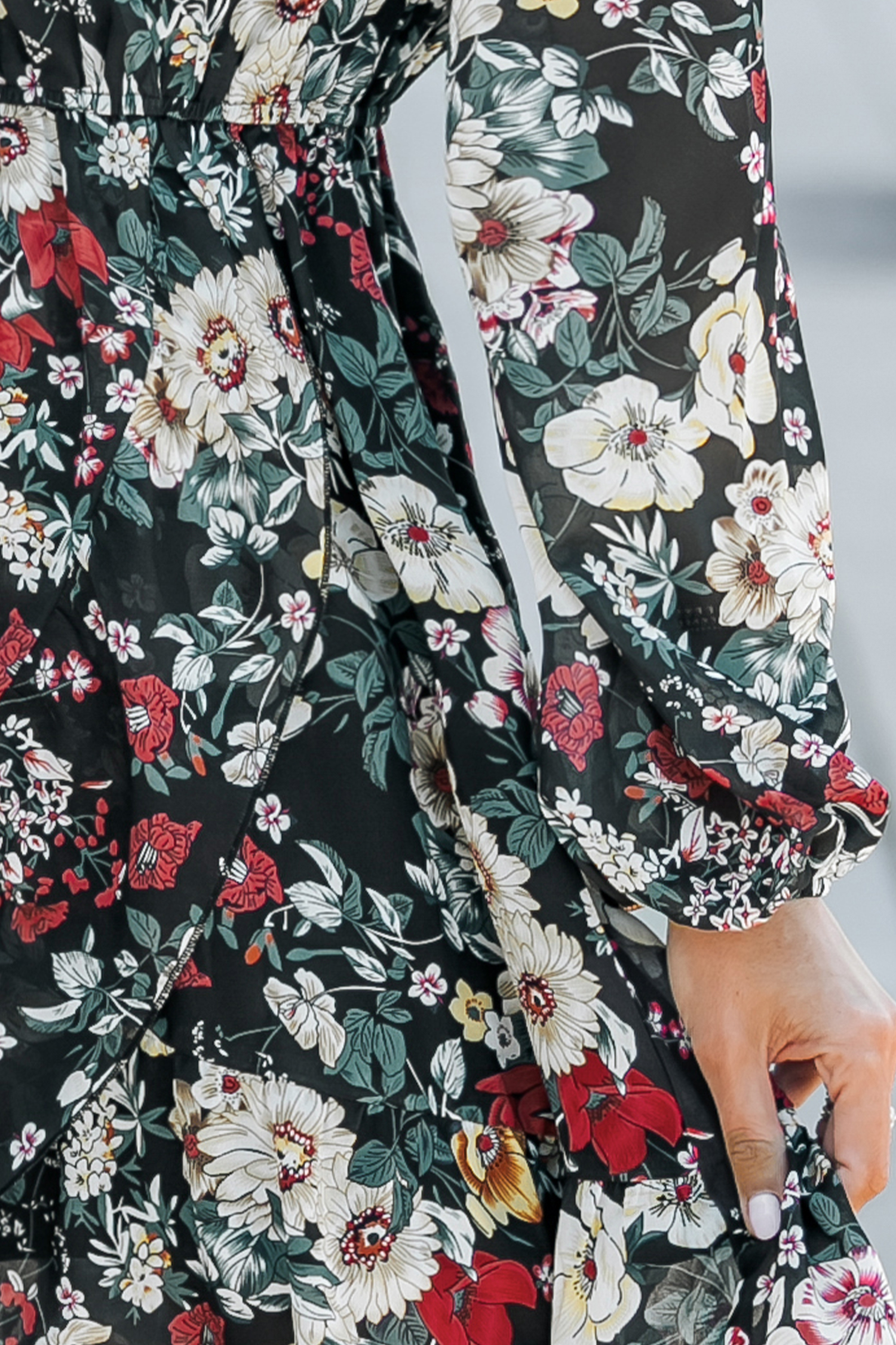 Robe mini avec col en V à emballage et volants