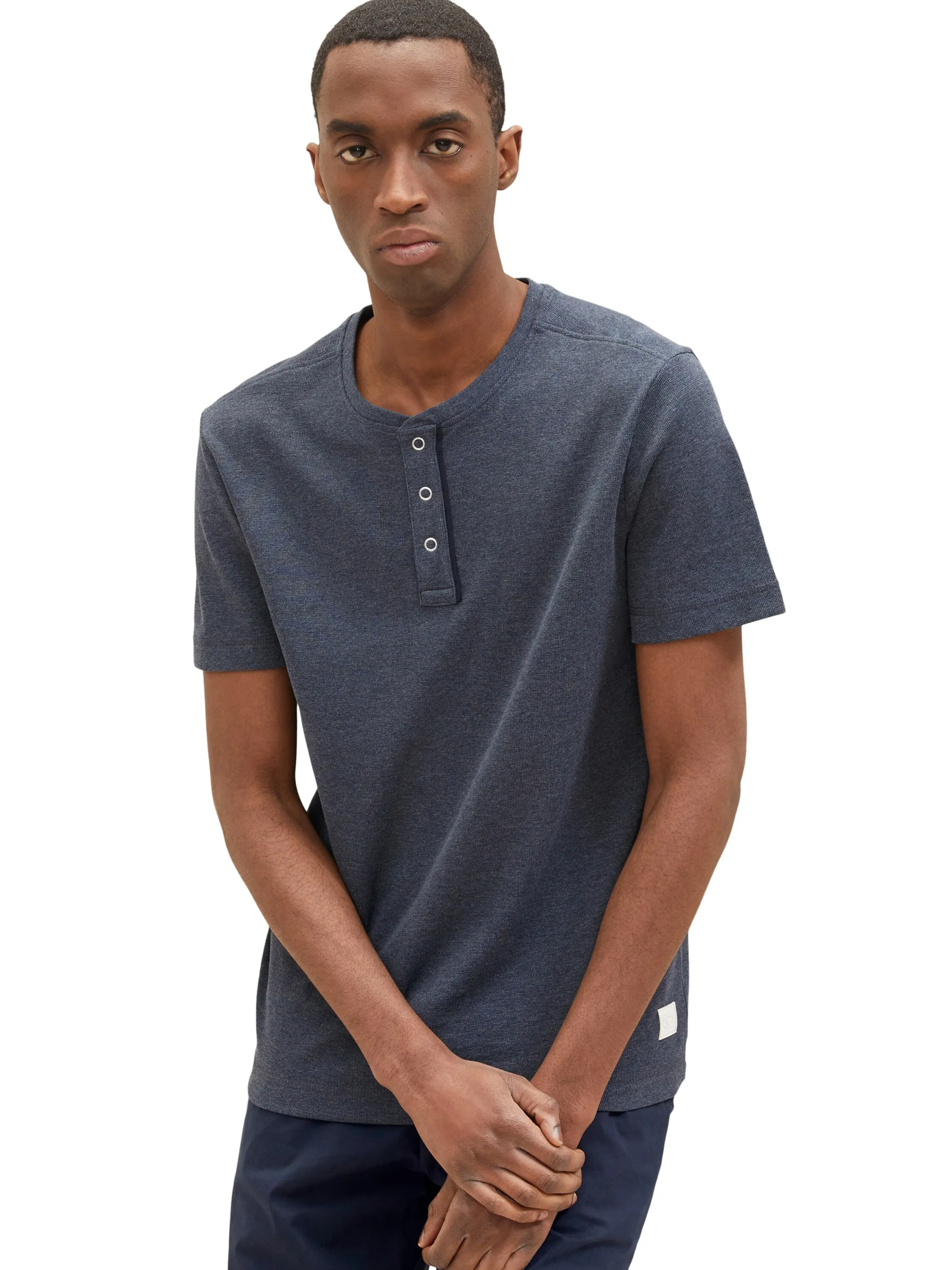 Herren Henleyshirt mit Struktur