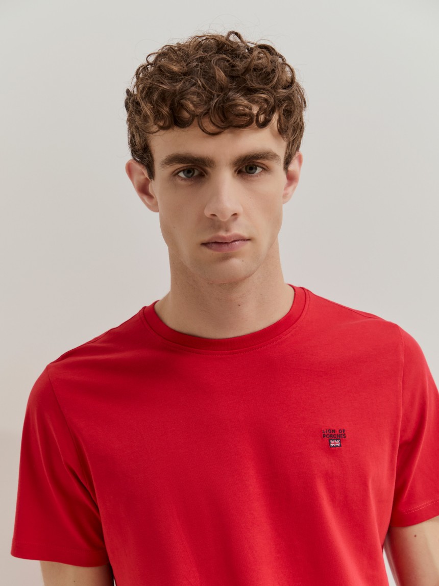 T-shirt básica em algodão