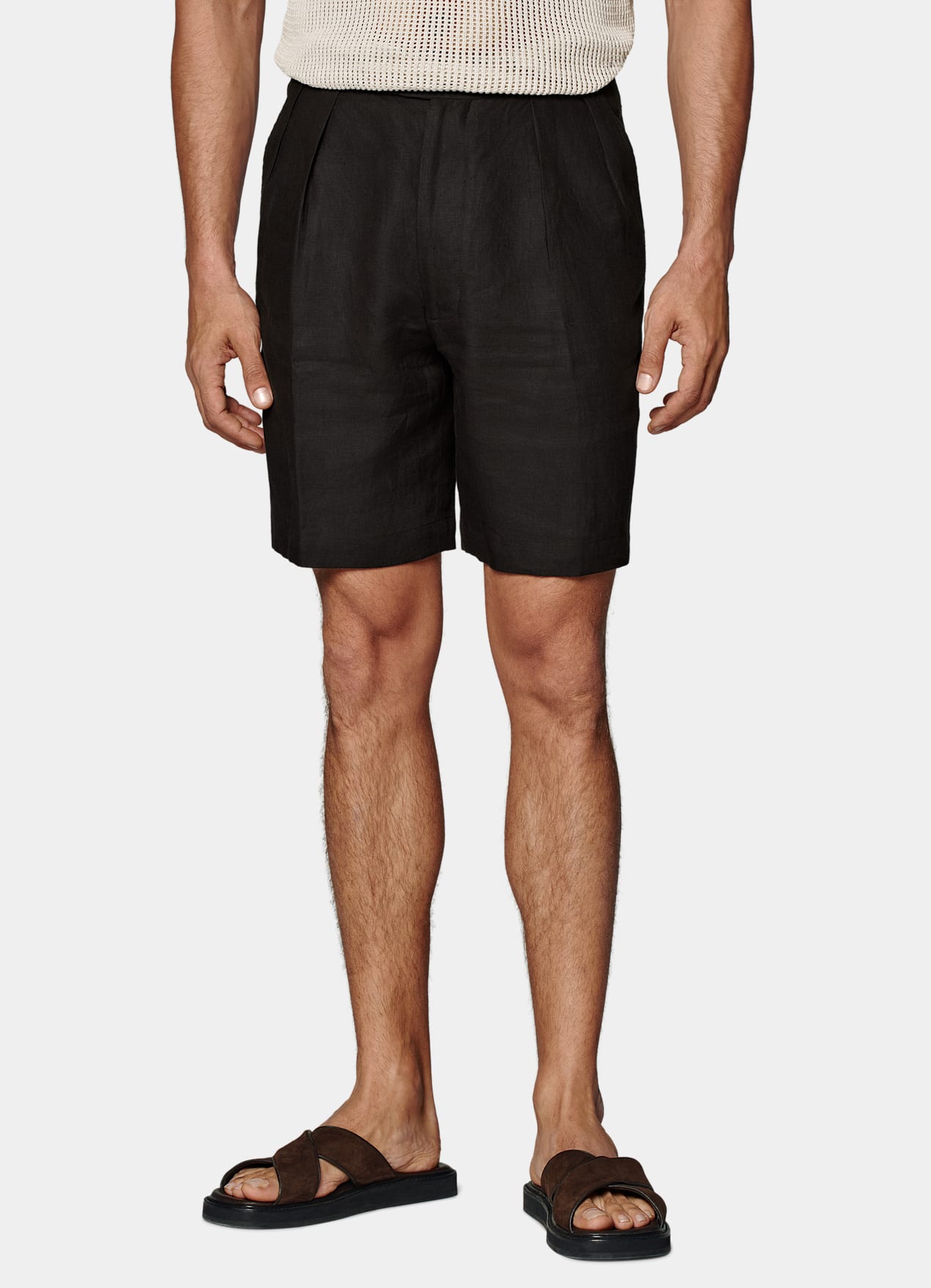 Short Straight Leg marron foncé