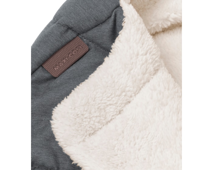 Fußsack für Babyschale 0 - 12 M  45 - 75 cm     Hält dein Baby warm |    Einfach und sicher   |    Weiche und strapazierfähige Stoffe |    Maschinenwaschbar |