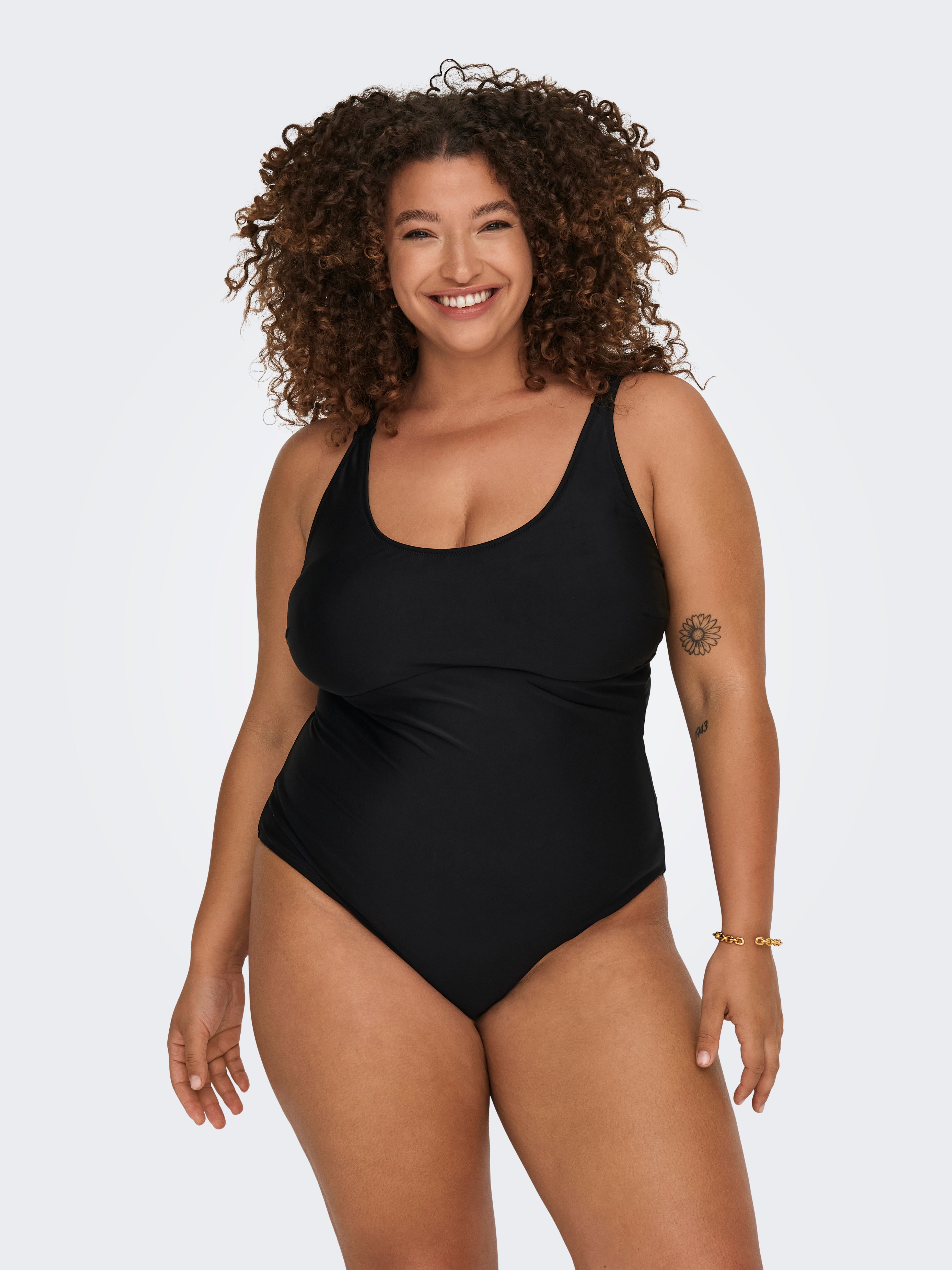 CARELIZA Badeanzug Black