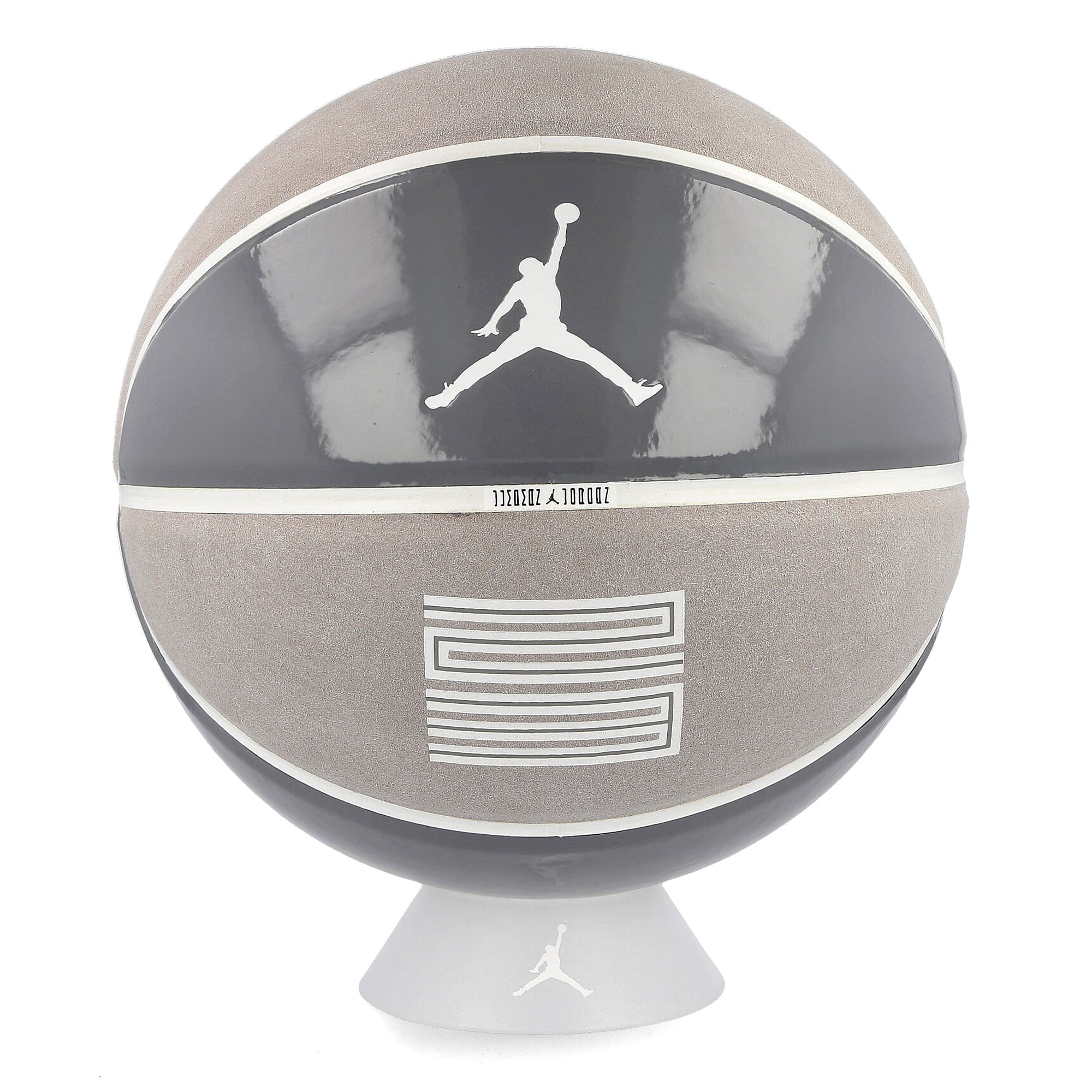 Jordan<br>Air Jordan Premium Basketball 8P