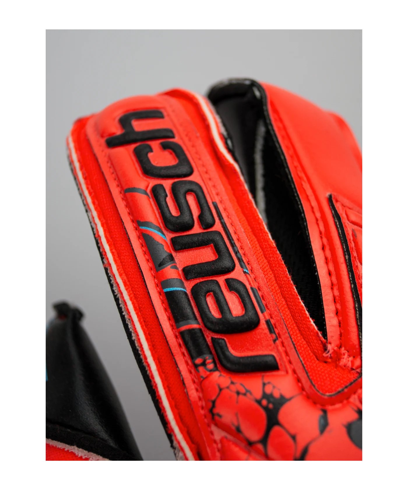 Reusch Attrakt Gold X Evolution Cut TW-Handschuhe Rot Blau Schwarz F3333
