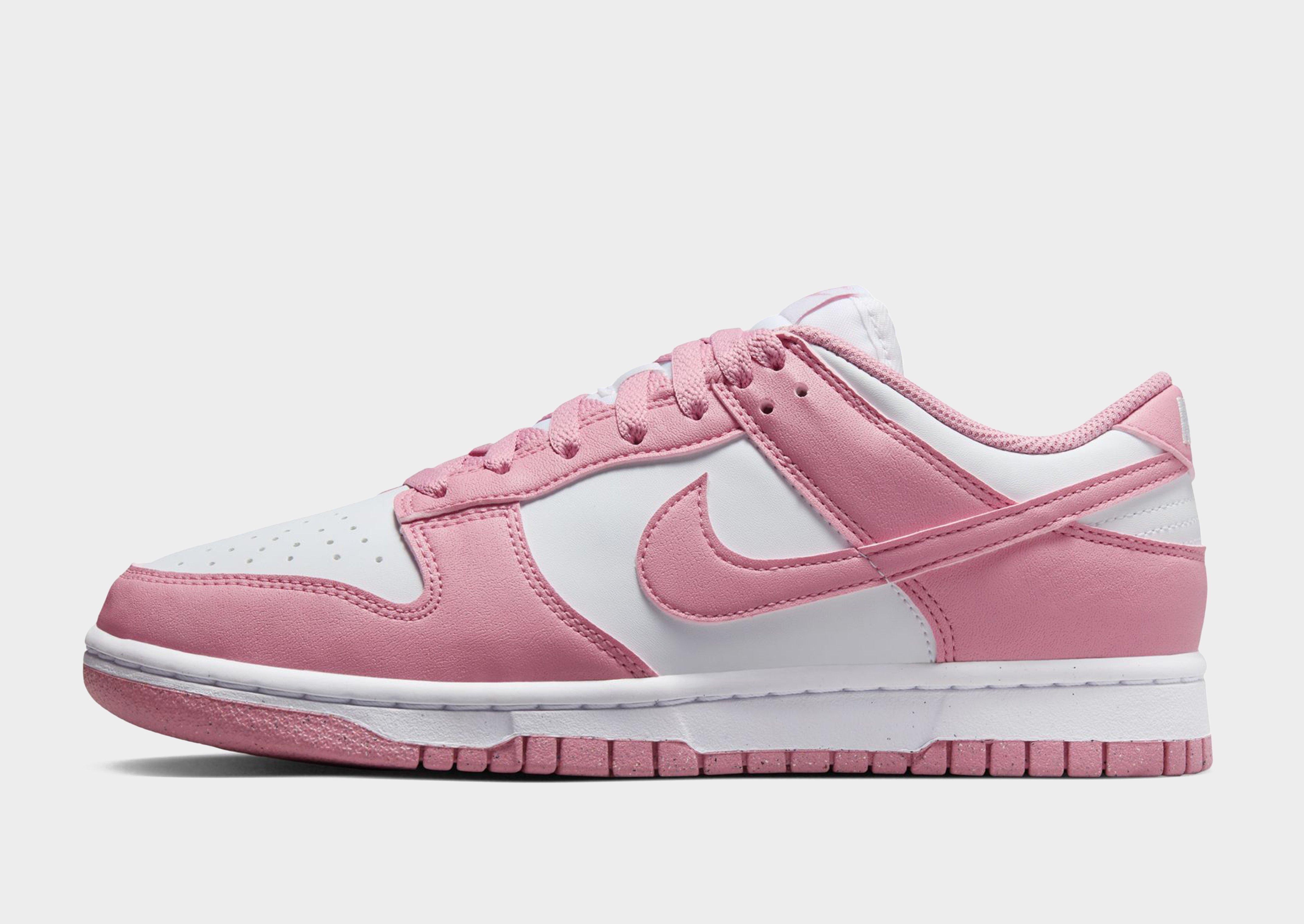 Nike WOMEN'S SHOES DUNK LOW
