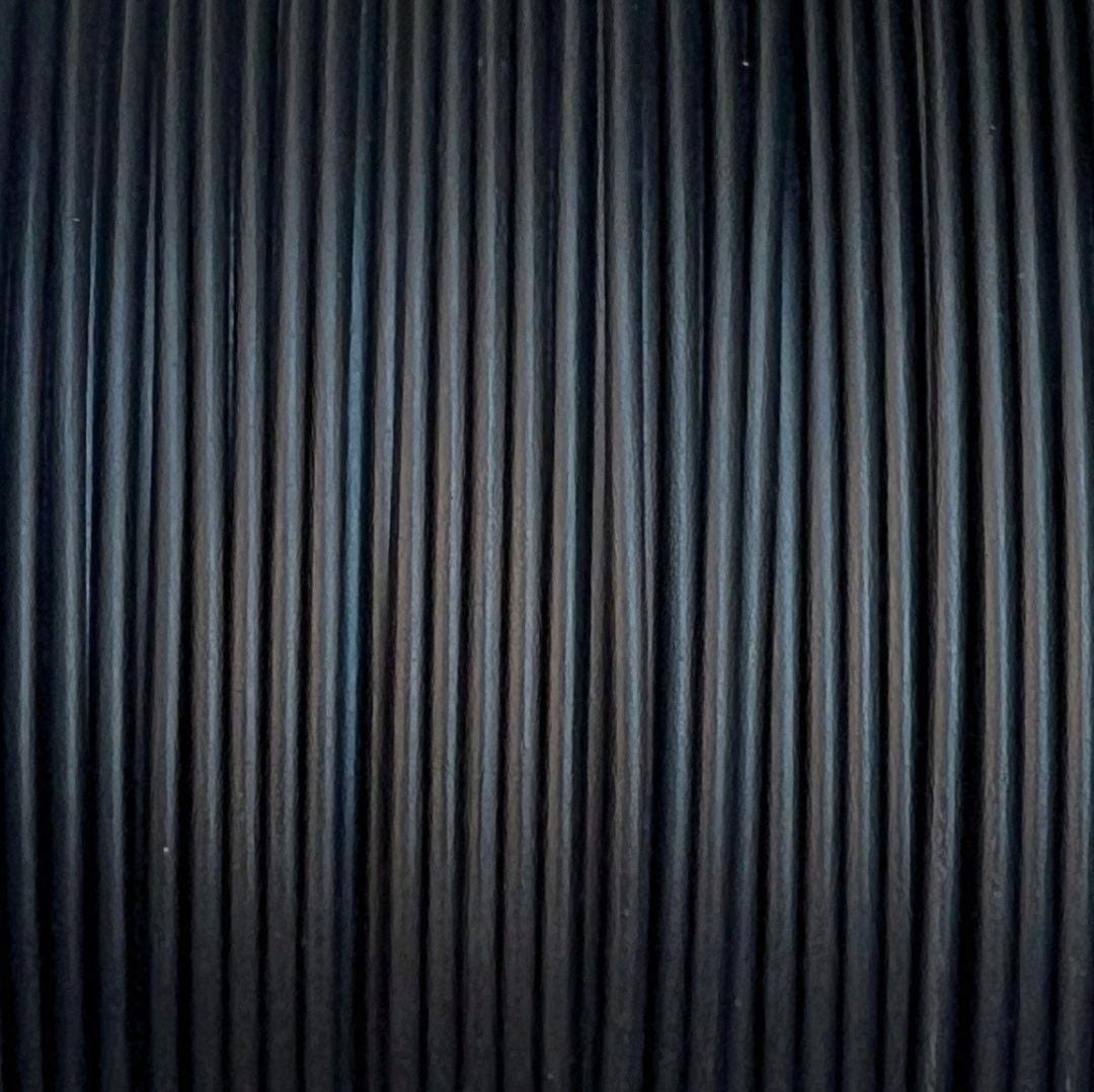 Nobufil  PCx CF Black, 1,75 mm / 1000 g    Carbonfaserverstärktes High-Performance PC-Filament in Black