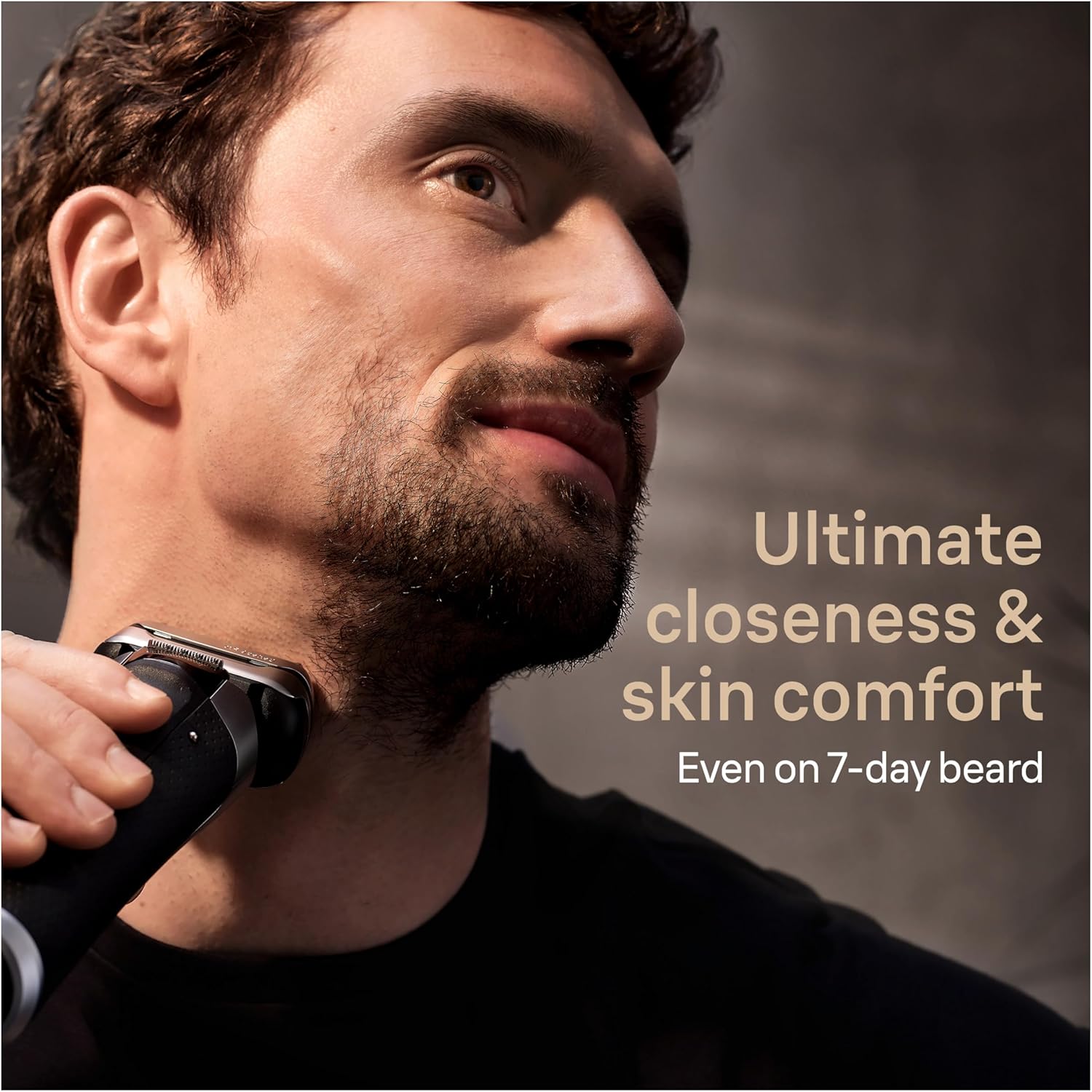 Braun Rasoir électrique Series 9 PRO+ 9577cc pour homme, 5 éléments de rasage professionnels et tondeuse à cheveux longs de précision, centre SmartCare 6 en 1, PowerCase pour chargement mobile, humide