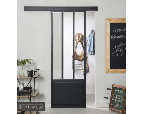 Softclose-mechanisme voor schuifdeuren: Loft, oranjerie, design, studio, kunstenaarsatelier, schoolbord, hout-zand