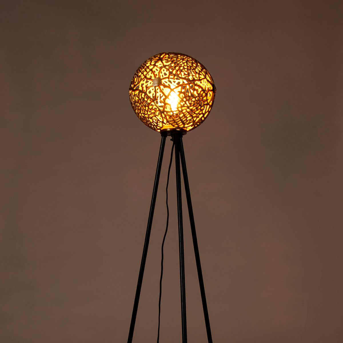 Art Deco vloerlamp tripod zwart met goud - Maro