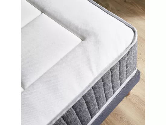 Matelas ressorts ensachés KING STYLE, mémoire de forme, confort ferme Dimensions - 140 x 190 cm