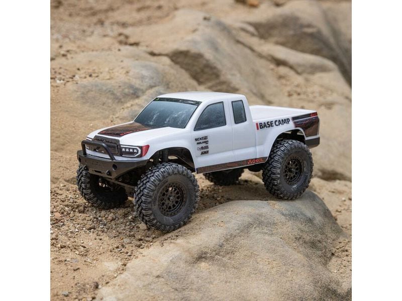 Axial Rock Crawler SCX24 Base Camp 4WD, Weiss RTR 1:24 Rock Crawler Brushed RTR mit Akku & Ladegerät