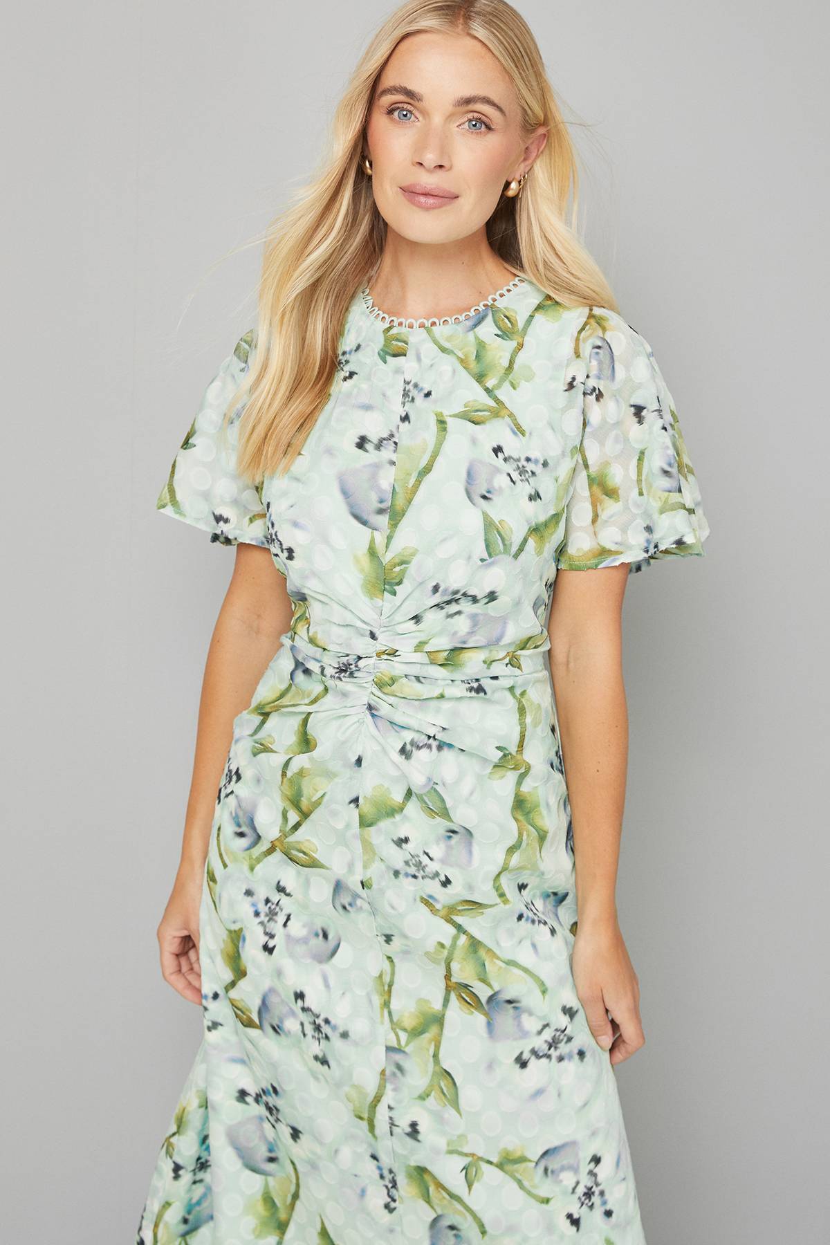 Wallis Robe Midi Petite à Manches Cape en Jacquard Floral