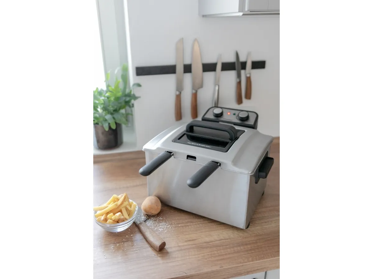 Steba DF 300 - Fritureapparat - 5 liter - 3 kW - rustfrit stål