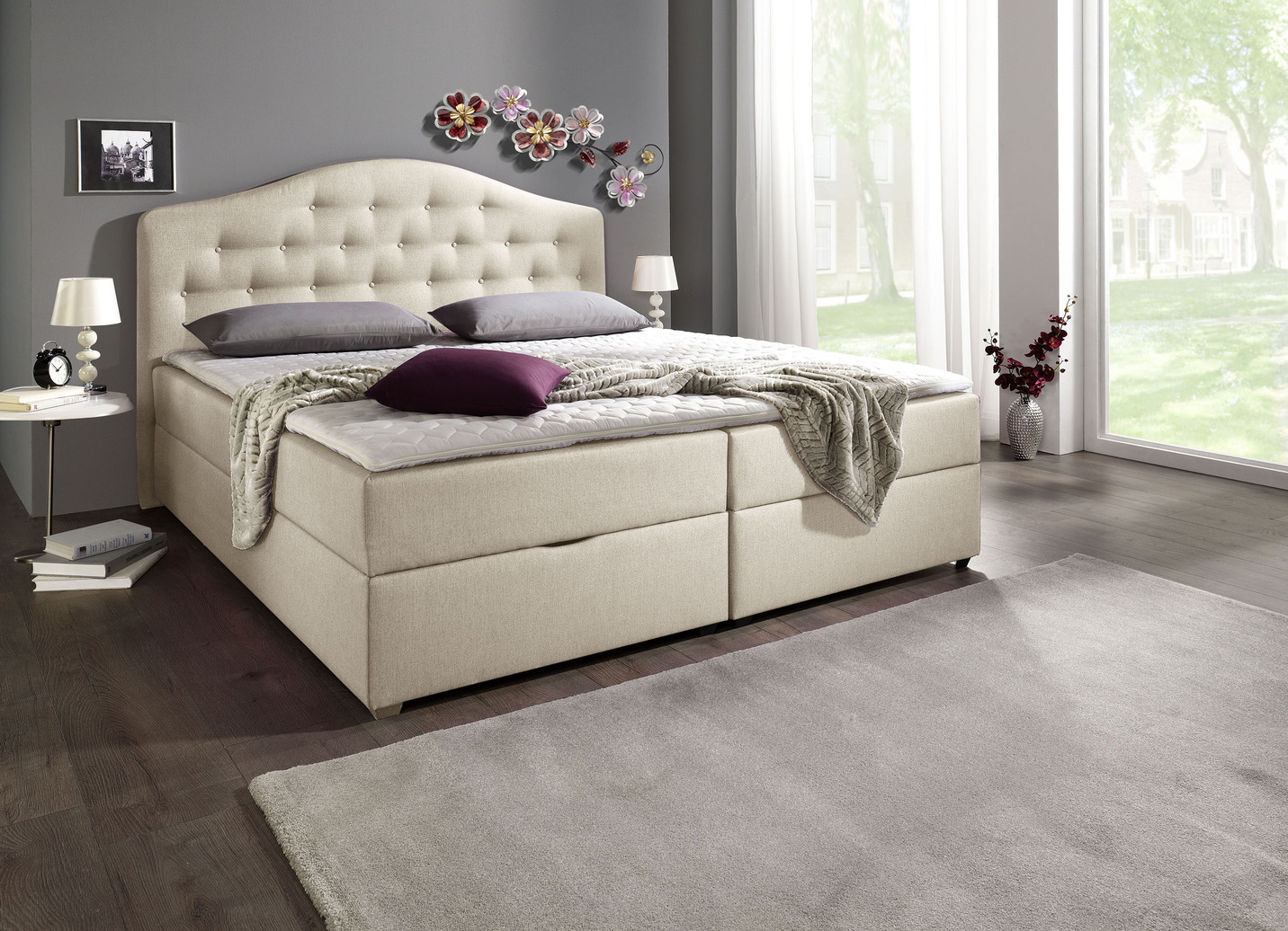 Boxspringbett mit Bettkasten und Kaltschaumtopper