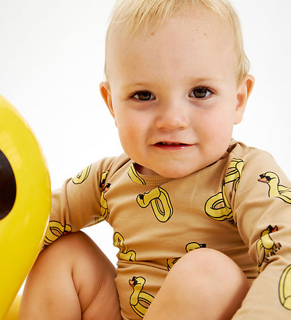 The New Siblings Body l/ä - TnsKubber - Maisstängel Rubber Duck